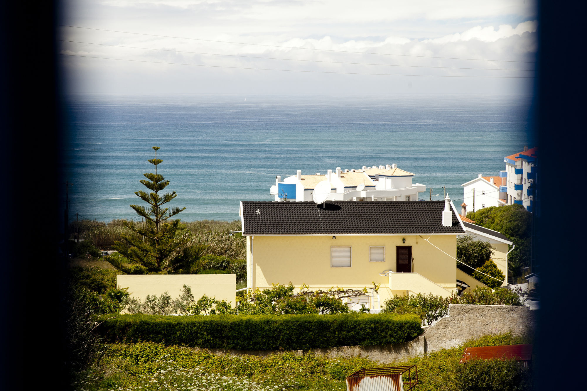 Ericeira Chill Hill Hostel & Private Rooms - Sea Food Exteriör bild